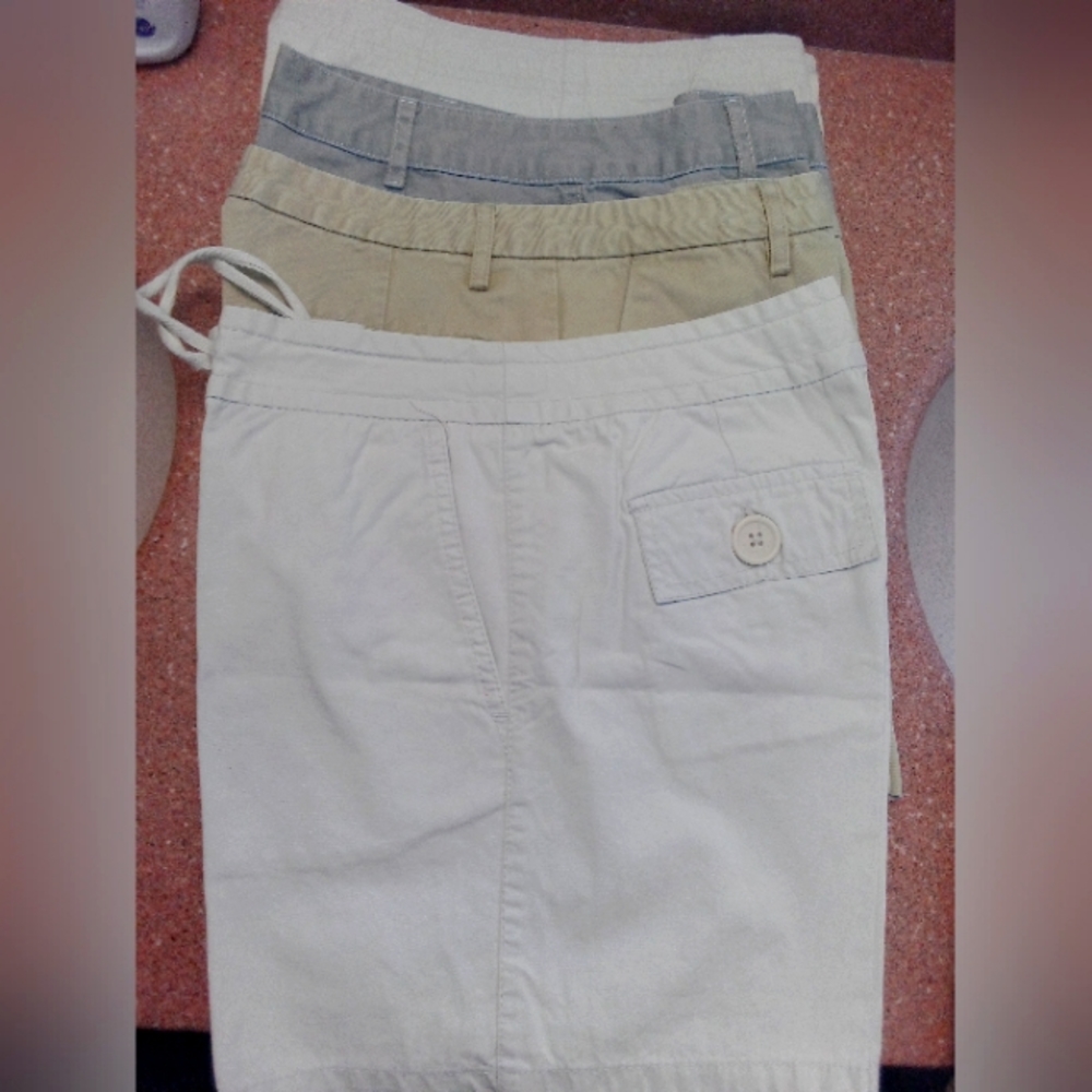 Old Navy cotton shorts x 4